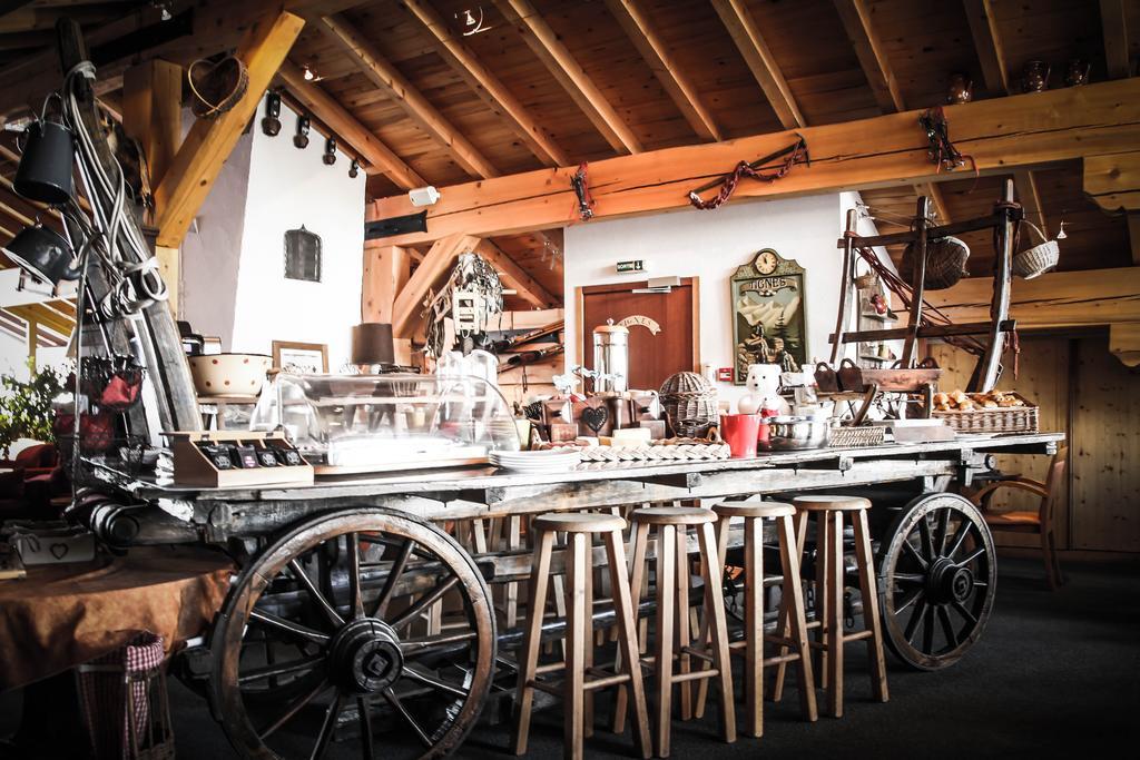 Hotel Le Refuge Tignes Buitenkant foto